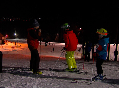 Pierwsze miejskie zawody narciarskie w Chodzieży - grafika