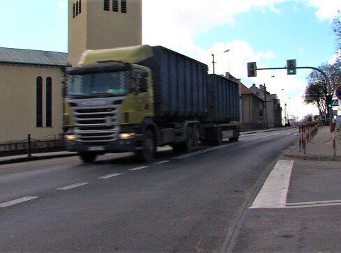 Pięć wariantów przebiegu obwodnicy Człopy  - grafika