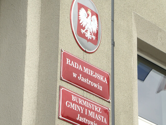 Dwóch kandydatów na burmistrza Jastrowia  - grafika