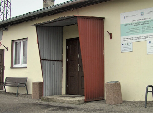 Przedszkole i sala wiejska do remontu  - grafika