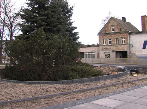 Ruszy przebudowa skweru w centrum Okonka  - grafika