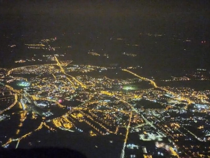 Piła nocą widziana z balonu. Trwają najbardziej prestiżowe zawody  - grafika