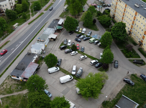 Co z parkingiem i sklepikami przy Okólnej? Mieszkańcy protestują - grafika