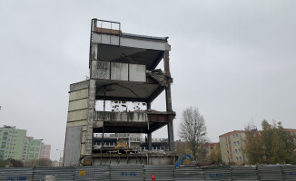 Rozbiórka na ukończeniu [Galeria]