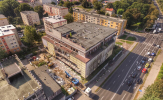 Ruszyła rozbiórka dawnego DH Stokłosa