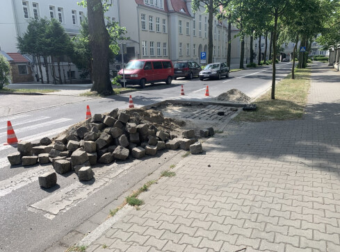 Znowu dziura w jezdni. Kilińskiego zapadła się po raz drugi  - grafika