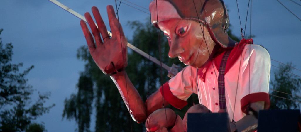 "Kosmiczna podróż Guliwera" – relacja filmowa