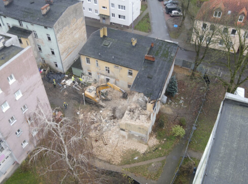 Wyburzają kamienice na Ludowej w Pile - grafika