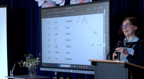 Orientalne języki na warsztatach w Pile - grafika