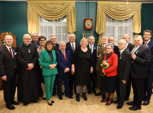 Odznaczenia dla zasłużonych mieszkańców regionu - grafika