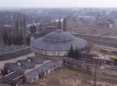 Rewolucja na dworcu i zabytkowa parowozownia w ręce Piły - grafika