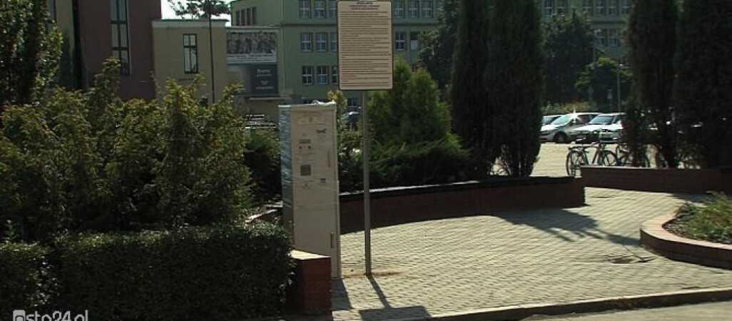 Piła zawiesza pobieranie opłat za parkowanie