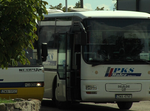Samorządy nie wnioskują o refundację kosztów za połączenia autob - grafika