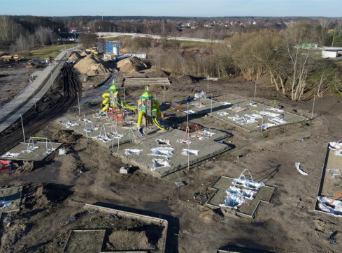 Powstaje plac zabaw na bulwarach nad Gwdą  - grafika