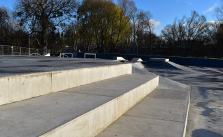 Skateplaza nabiera kształtów - ZDJĘCIA 