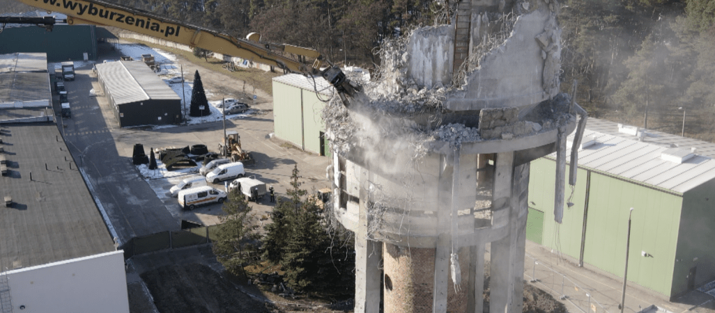 Symbol ZNTK zburzony