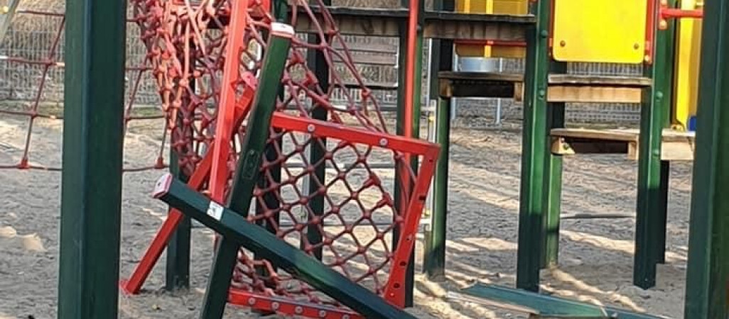 Zatrzymany sprawca zniszczenia placu zabaw na Płotkach