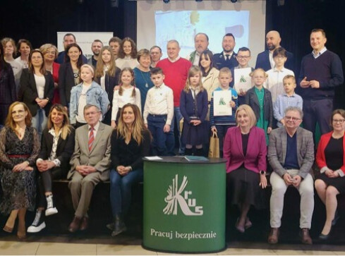 Laureaci konkursu plastycznego dla dzieci nagrodzeni - grafika