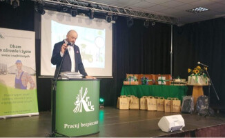 Laureaci konkursu plastycznego dla dzieci nagrodzeni