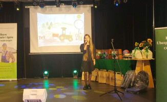 Laureaci konkursu plastycznego dla dzieci nagrodzeni