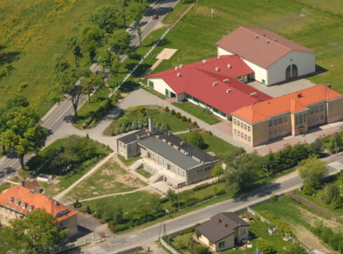 Koronawirus: Szkoła i przedszkole w Szydłowie zamknięte  - grafika