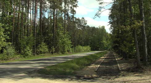 Konflikt wokół budowy ścieżki rowerowej - grafika