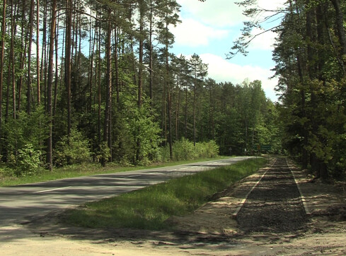 Konflikt wokół budowy ścieżki rowerowej - grafika