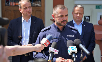 Po sygnałach o przemocy w rodzinie zastępczej, wojewoda wielkopolski zwołał sztab kryzysowy