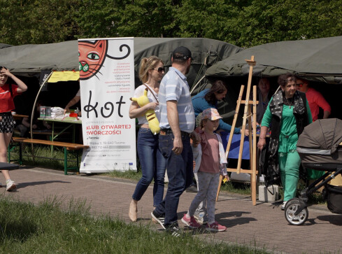 Wykonują "dobrą robotę", choć nie jest im łatwo. Spotkanie NGOS-� - grafika