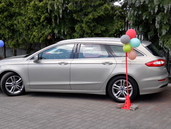 Rodzinny rajd samochodowy – sportowo i charytatywnie - grafika