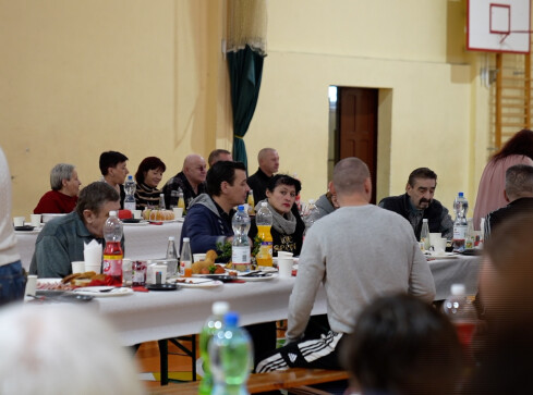 Śniadanie wielkanocne dla potrzebujących - grafika