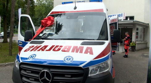 Nowa karetka i sprzęt do diagnostyki endoskopowej w wyrzyskim szpital - grafika
