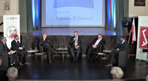 Debata "Europa i My" w Domu Polskim w Zakrzewie  - grafika