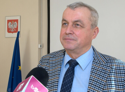 Dyrektor złotowskiej lecznicy musi oddać część pensji. Ile? - grafika