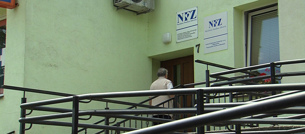 Przez tydzień byli bez lekarza. Ten pożegnał się... sms-em