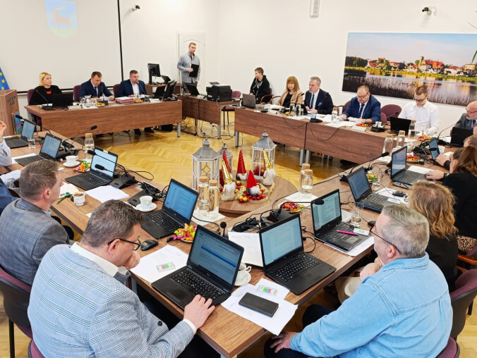 Budżet Złotowa na 2025 rok uchwalony - grafika