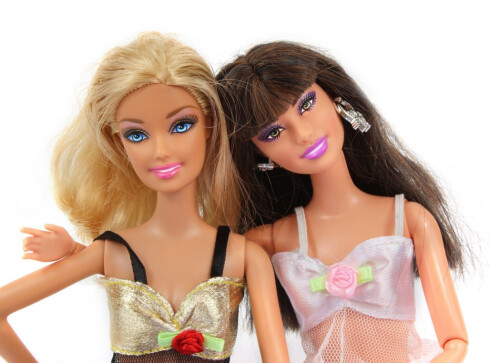 Polskie ministerstwo ostrzega przed Barbie - grafika