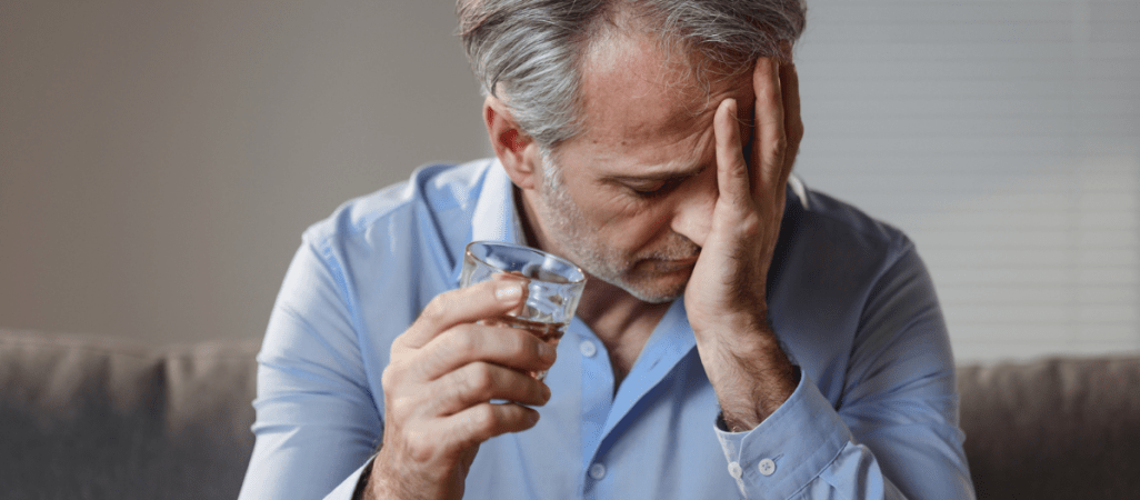 Wyższa renta alkoholowa. Zobacz ile dostanie alkoholik 