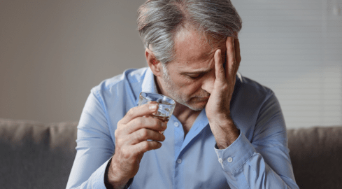 Wyższa renta alkoholowa. Zobacz ile dostanie alkoholik  - grafika