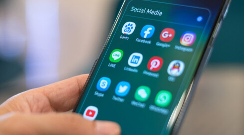 20 niebezpiecznych aplikacji. Usuń je ze smartfona, zanim stracisz pi - grafika