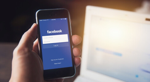 50 mld dolarów stracił globalny gigant na awarii social mediów  - grafika