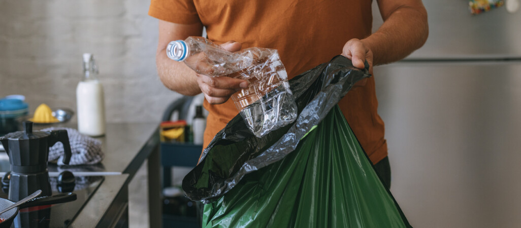 Butelka z kaucją. Już wiadomo, kiedy nowe przepisy wejdą w życie