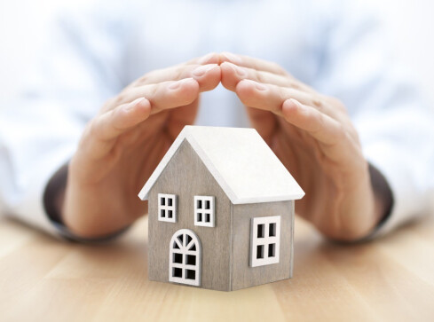 Można stawiać domy bez zezwolenia, ale lepiej jeszcze poczekać  - grafika