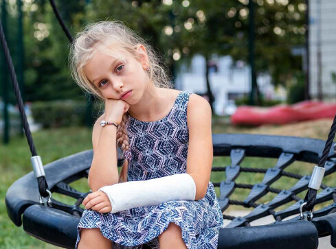 Czas składek w szkole. Co obejmuje ubezpieczenie ucznia? - grafika