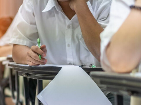 Egzamin ósmoklasisty już we wtorek. Czy można go nie zdać? - grafika