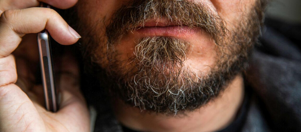 Ktoś dzwoni z twojego numeru i oskarża o pedofilię?