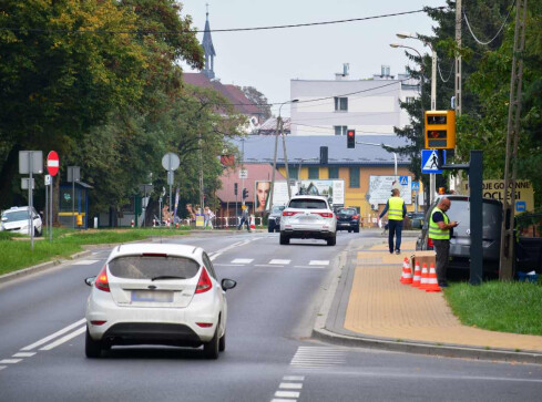 Noga z gazu. Będzie jeszcze więcej fotoradarów  - grafika