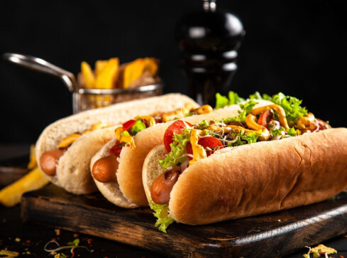 Przepisy na hot - dogi w trzech odsłonach - grafika