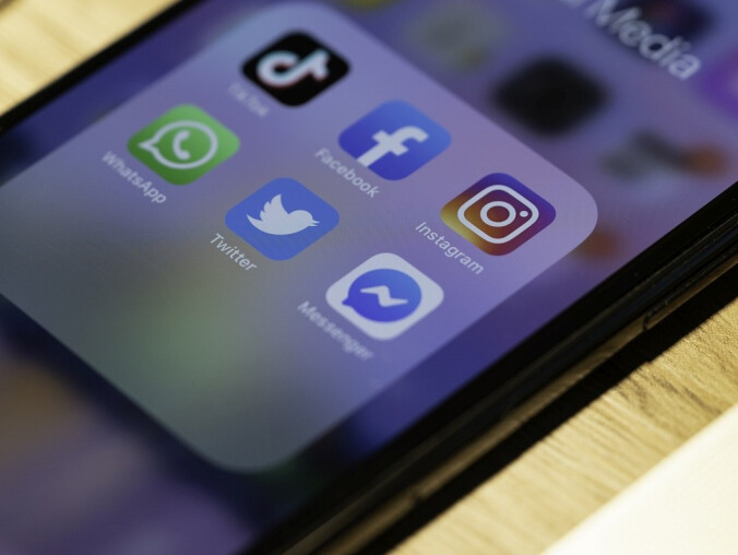 Napiwek za wartościowy wpis w popularnym serwisie społecznościowym  - grafika