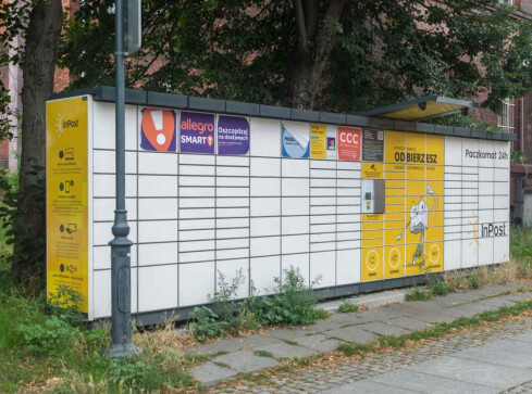 Wielka firma kurierska zmienia zasady. Klienci nie będą już dopłac - grafika